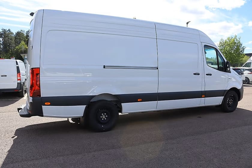 Bild 4 av Mercedes-Benz eSprinter 420 113 kWh A3 Stora batteriet
