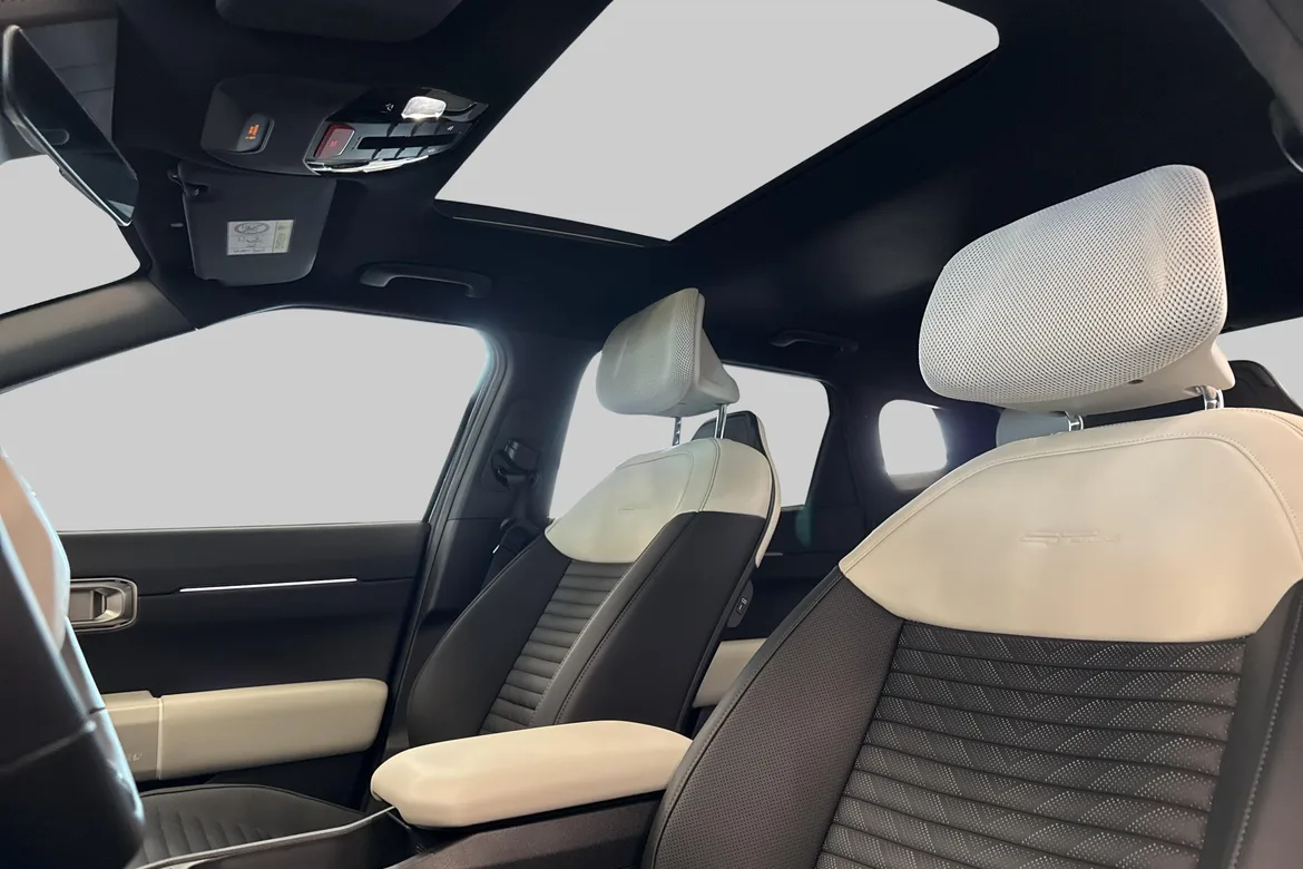 picture of a car