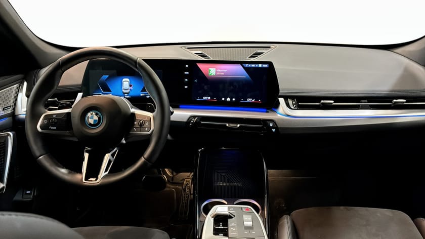 Bild 4 av BMW X1 xDrive25e M Sport H/K Drag Rattvärme