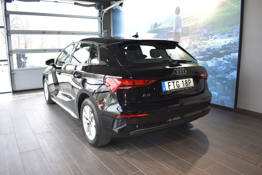 Bild 2 av Audi A3 Sportback 35 TFSI 150 HK PROLINE