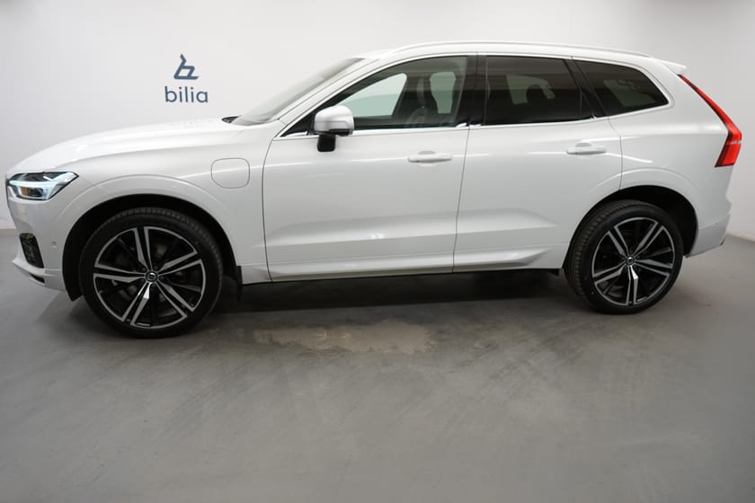 Bild 2 av Volvo XC60 T8 TE R-Design, Dragkrok, Taklucka, Förarstol elmanövrerad