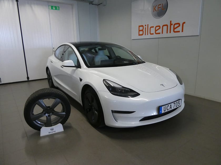 Bild 1 av Tesla Model 3 Long Range AWD Skinn-Pano-Kamera-Navi-SoV