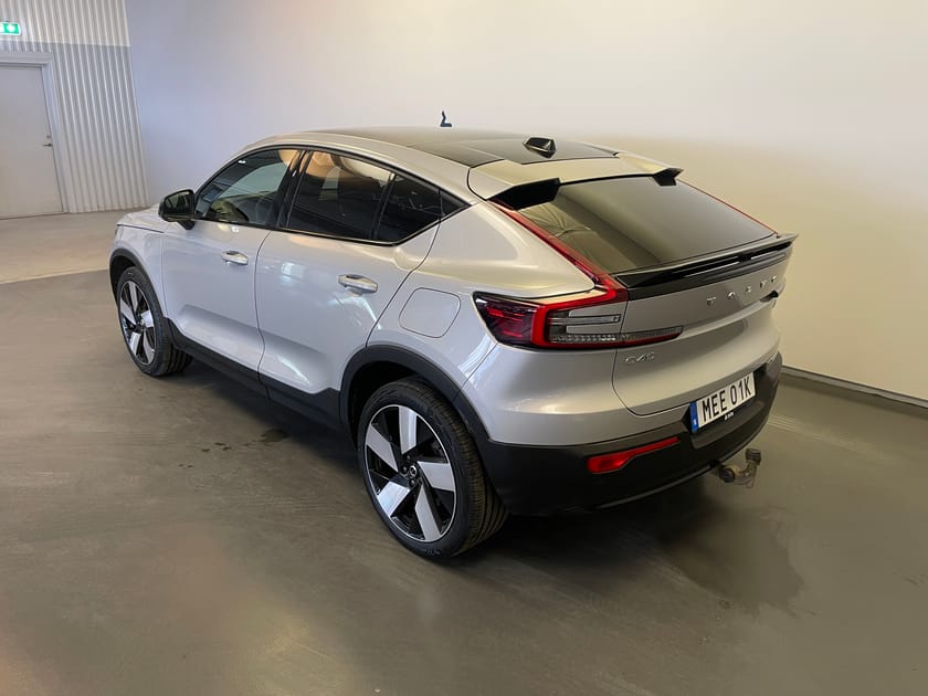 Bild 3 av Volvo C40 Recharge Twin motor Ultimate / 20" hjul / Backkamera / Tonade rutor /