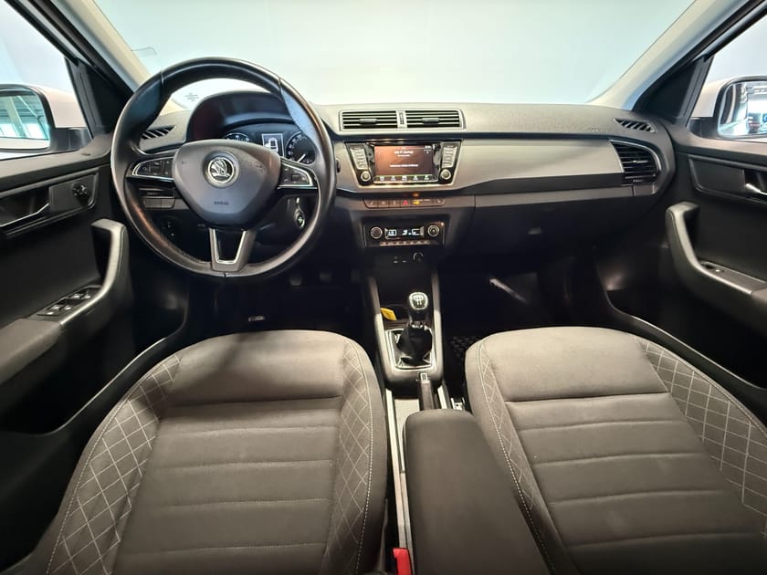 Bilde 5 av Škoda Fabia 1,2 90hk Style Cruise/BT/Carplay/Dab