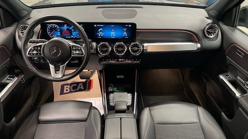 Bild 3 av Mercedes-Benz EQB 300 4MATIC Progressive / Värmare