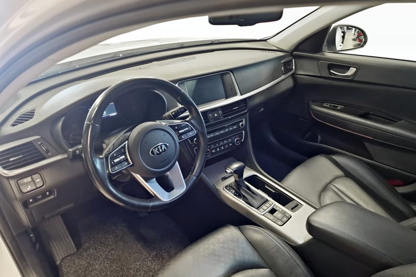 Bild 5 av Kia Optima Sport Wagon Plug-in Hybrid 