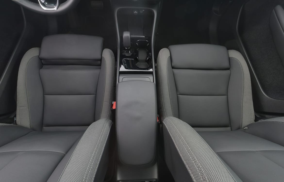 Volvo XC40 2023 - miniatyr 9