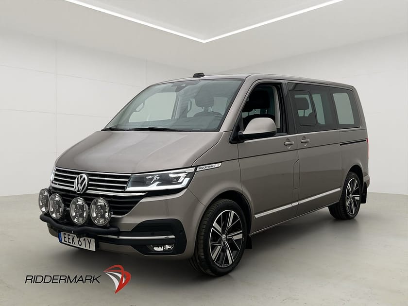 Bild 1 av Volkswagen Multivan 4M Cockpit Värm B-Kam El-Dörr Diff Moms