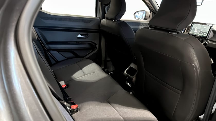 Bild 5 av Dacia Duster Hybrid 155 EXPRESSION