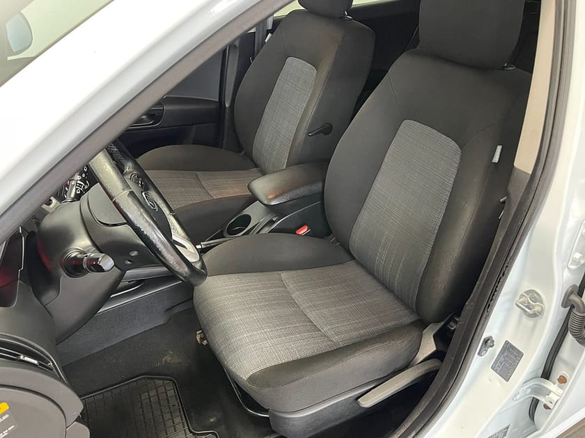 Bild 5 av Kia cee'd_sw 1.6 CRDi AUTOMAT DRAG PDC