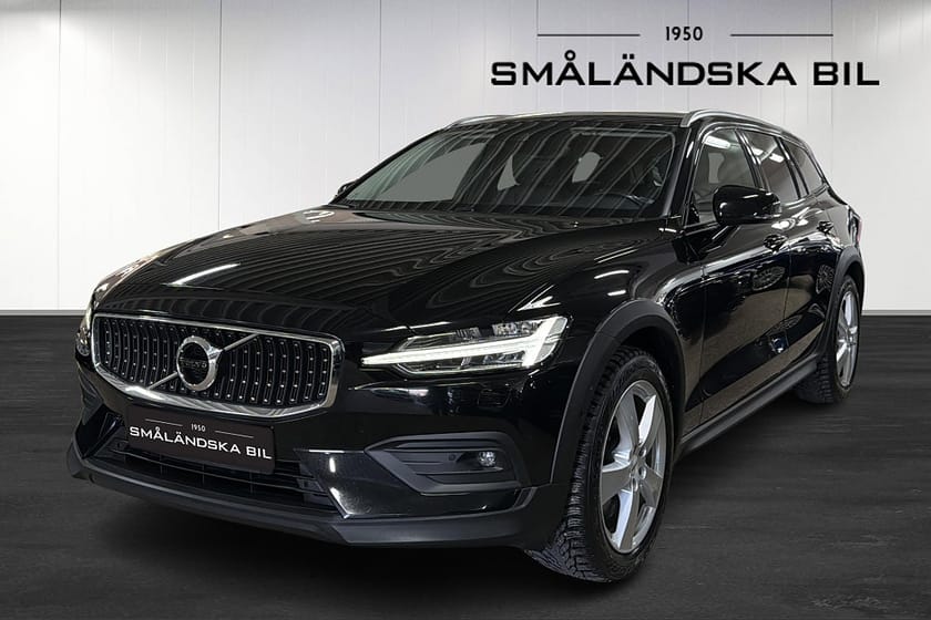 Bild 1 av Volvo V60 Cross Country D4 AWD Geartronic Momentum 190hk