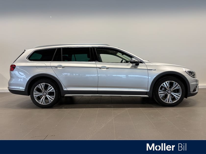 Bilde 2 av Volkswagen Passat Alltrack 2,0 TDI 190hk 4M aut Exclusive (K)