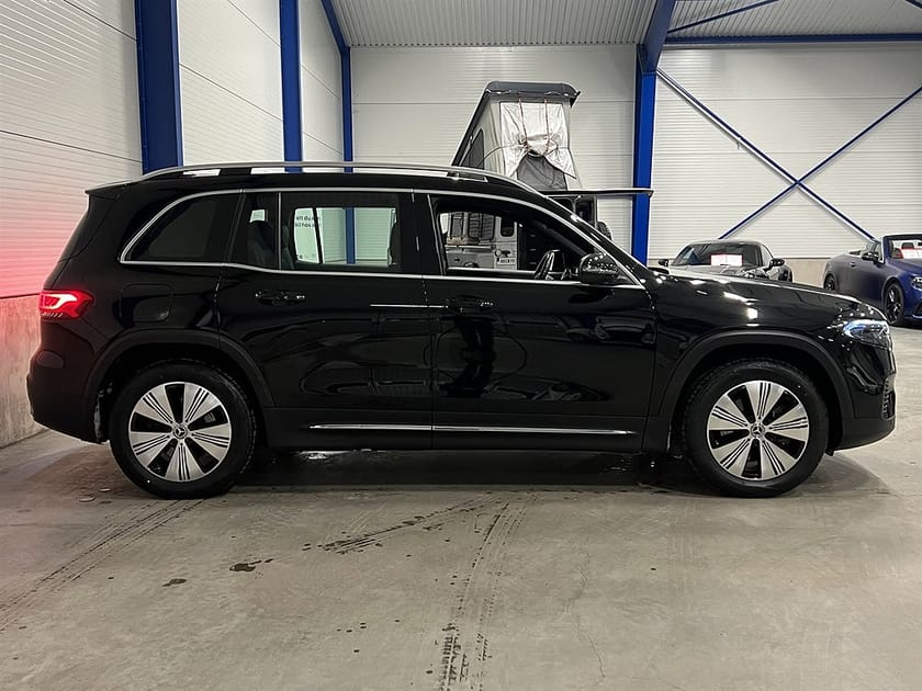 Bild 4 av Mercedes-Benz EQB 300 4MATIC 228 HK / Leasebar / Progressive / Adaptiv farth. /