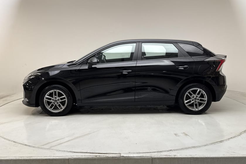 Bild 2 av MG 4 Electric Standard Range MG4 51kWh (170hk)