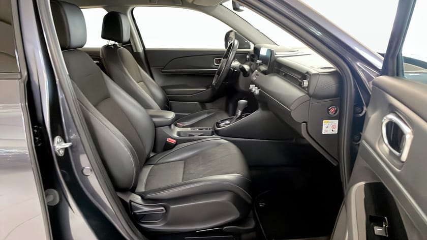 Bild 3 av Honda HR-V e:HEV 1.5 i-MMD e-CVT 131Hk / Kamera / Navigation