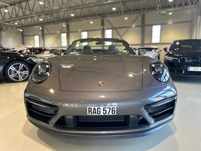 Bild 2 av Porsche 911 Carrera 4 GTS Cabriolet PDK 480hk