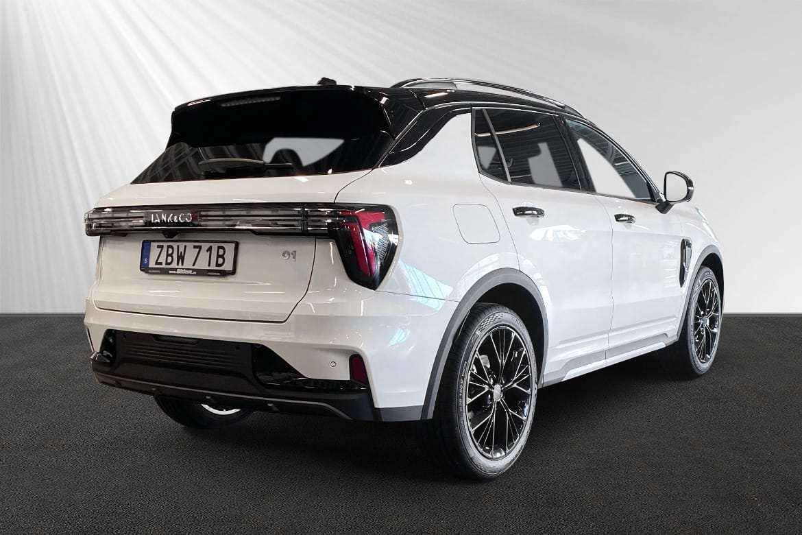 Lynk & Co 01 PHEV