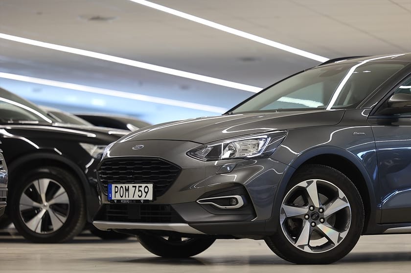 Bild 4 av Ford Focus Active Kombi 1.0 125hk ST-Line B-kamera Navi