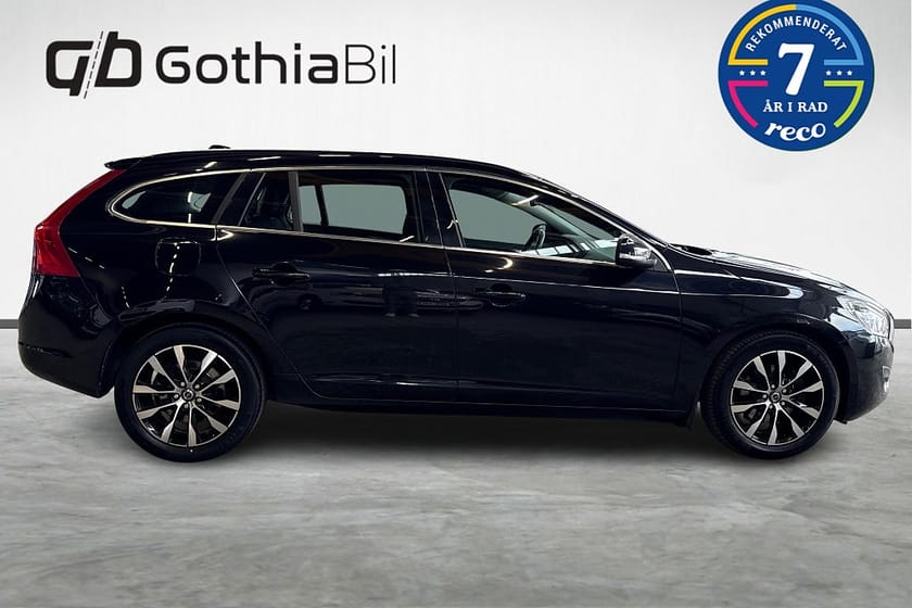 Bild 4 av Volvo V60 D2 Momentum Taklucka Värmare Farthållare PDC