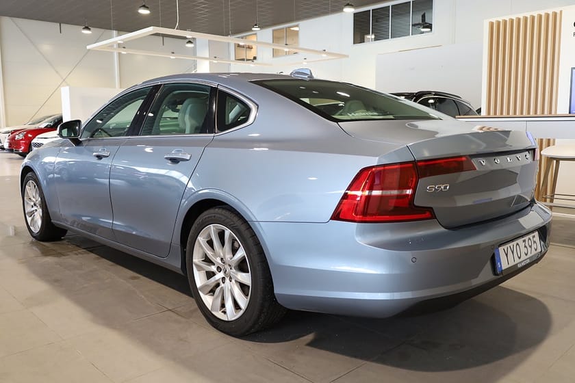 Bild 3 av Volvo S90 D3 Business Advanced Aut Navi VOC Drag Rattvärme