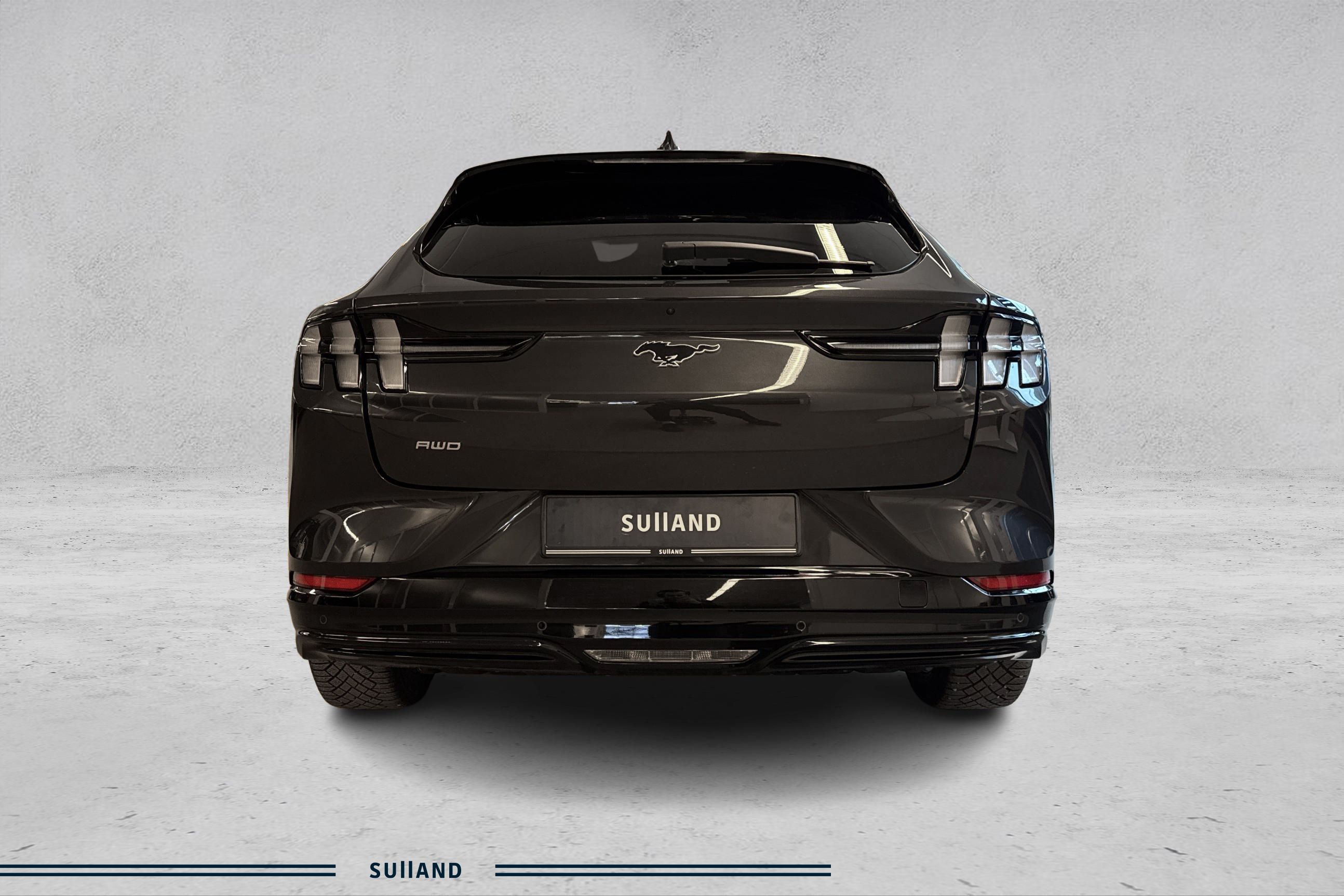 Thumnail bilde 3 av Ford Mustang Mach-E Standard Range AWD