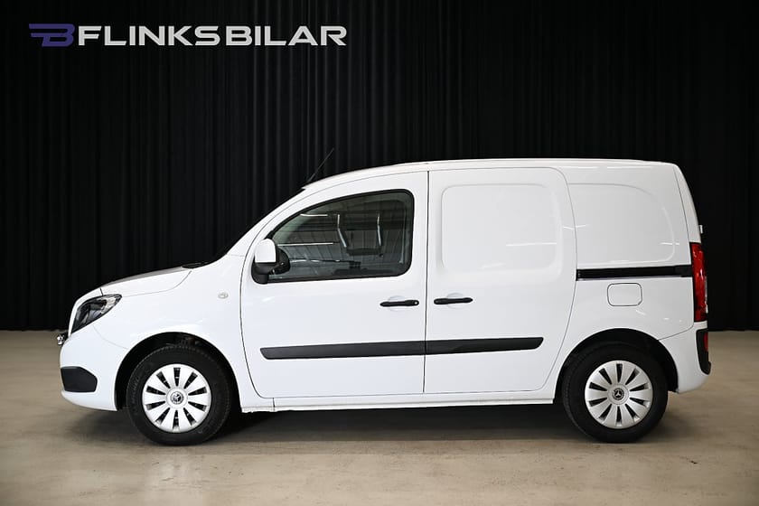 Bild 2 av Mercedes-Benz Citan 109 CDI 95HK Drag|Backkamera|M/K-Värmare|Lågmil|Leasbar