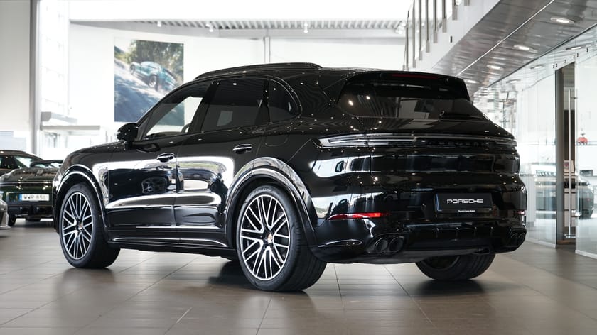 Bild 2 av Porsche Cayenne S E-Hybrid 