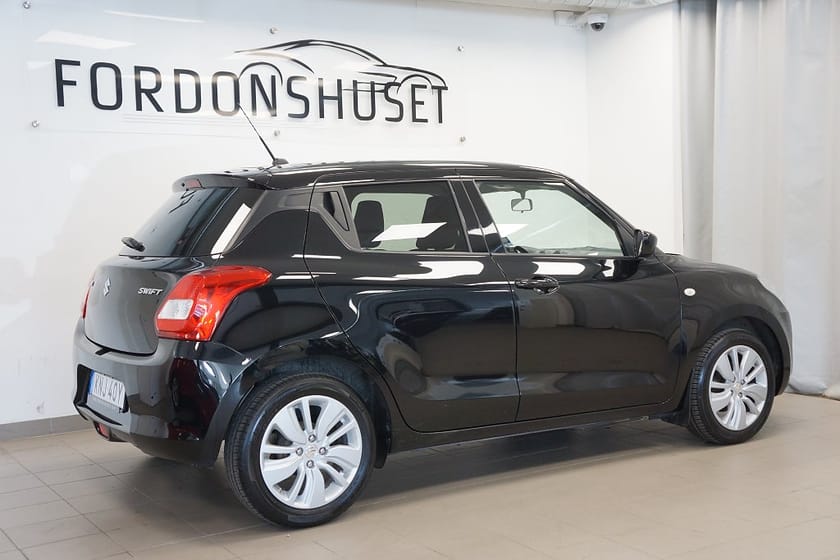 Bild 4 av Suzuki Swift 1.2 DUALJET DOHC 16V VVT CVT | AUTOMAT