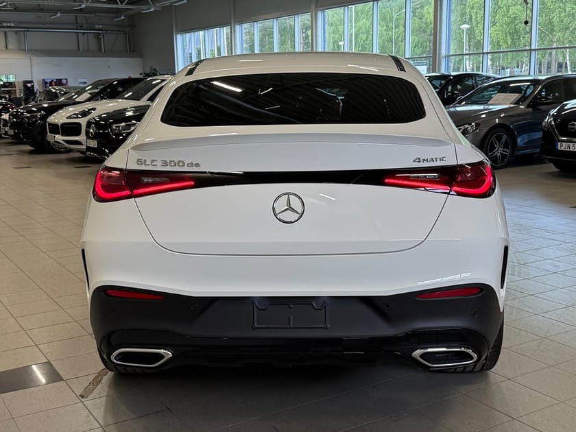 Bild 4 av Mercedes-Benz GLC 300 d e Coupé 4MATIC 9G-Tronic AMG Line Advanced Plus