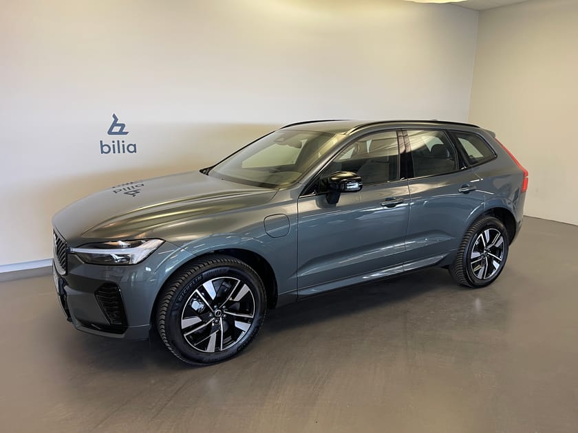 Bild 1 av Volvo XC60 T6 Plus Dark Nordic Edition / Navigation / Backkamera /