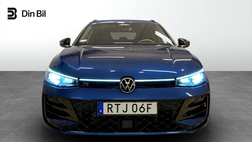 Bild 4 av Volkswagen Passat Variant eHybrid Plug in Hybrid 1,5 TSI DSG 272hk R-line