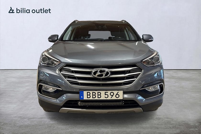 Bild 3 av Hyundai Santa Fe 2.2 CRDi 4WD 200hk / 7-sits / Panorama / Drag / Skinn