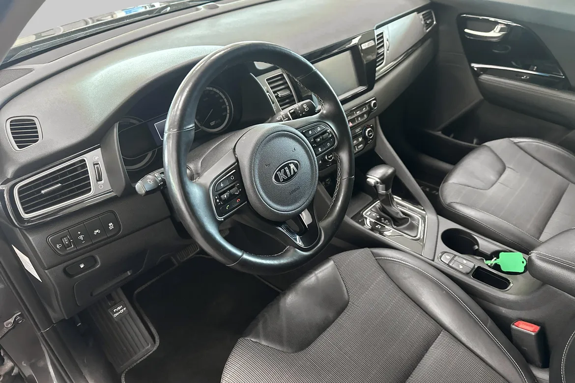 picture of a car