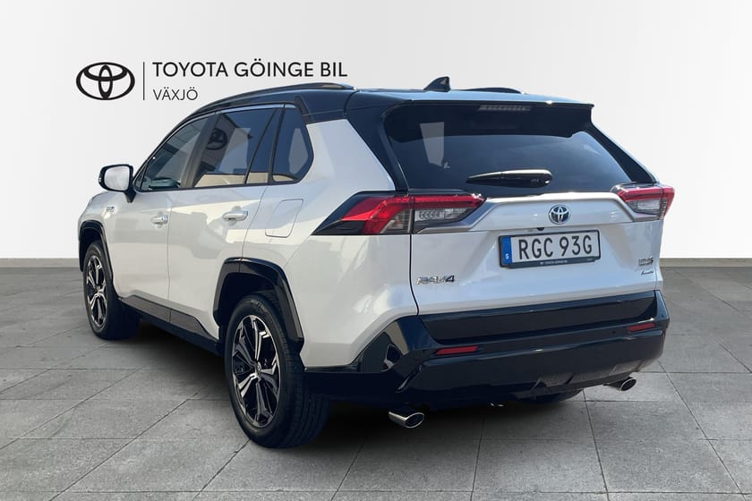Bild 3 av Toyota RAV4 Plug-in Hybrid AWD  Style Premium Drag