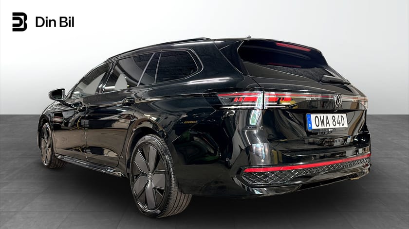 Bild 3 av Volkswagen Passat Variant eHybrid R-LINE 1.5 TSI Drag P-väramre Panorama