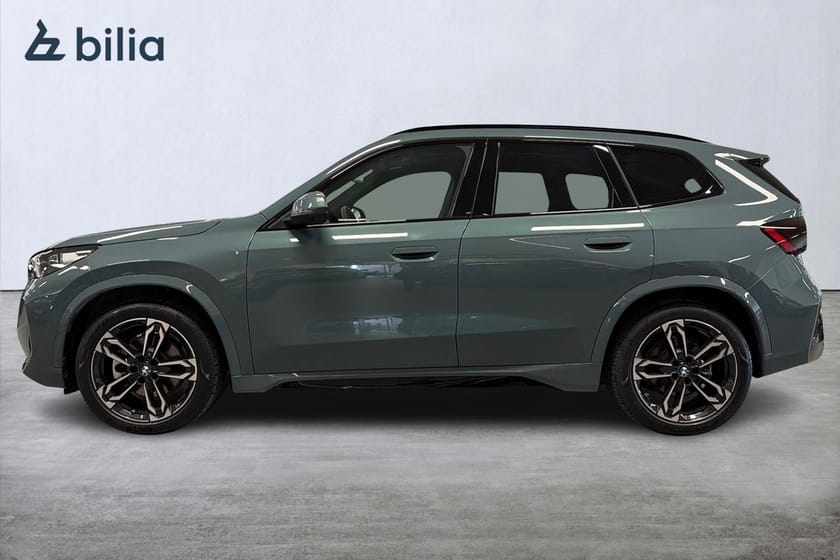Bild 3 av BMW iX1 xDrive30 xDrive 30 M-sport | Drag | Panorama | H&K | Head-up