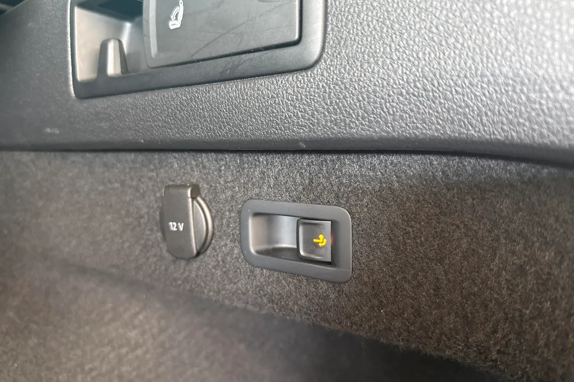 picture of a car