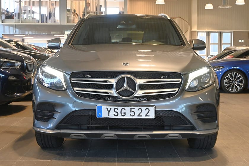 Bild 5 av Mercedes-Benz GLC 220 d 4MATIC AMG Sky Burmester Värmare Drag