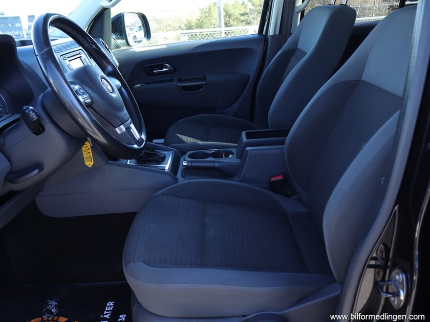 Bild 5 av Volkswagen Amarok DoubleCab 2.8t 2.0 TDI 4Motion Drag Värmare Navi Nyservad