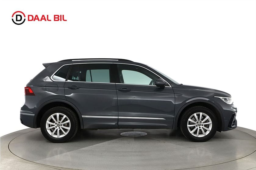 Bild 5 av Volkswagen Tiguan eHybrid 1.4 TSI 245HK R-LINE DRAGKROK B-KAMERA NAVI