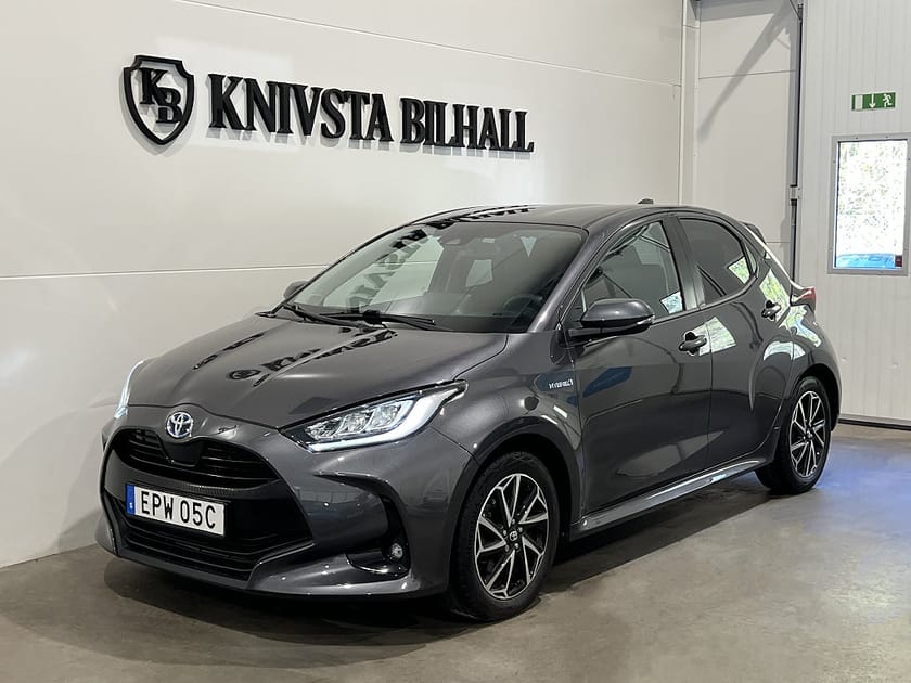 Bild 1 av Toyota Yaris Hybrid CVT Active Plus CarPlay 116hk