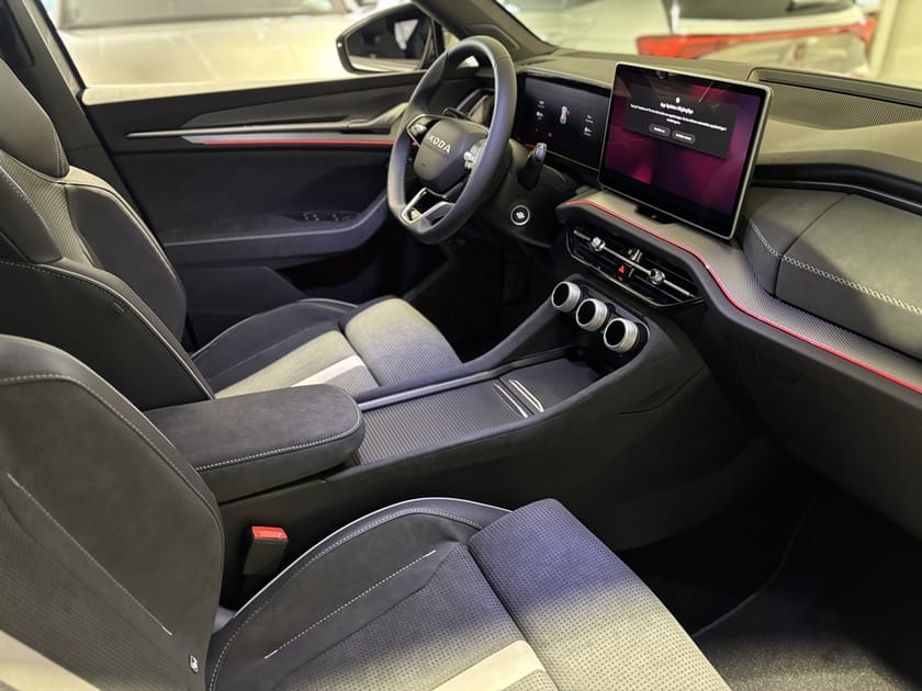 Bild 5 av Škoda Kodiaq iV SPORTLINE 1,5 TSI 204 HK *Lagerbil*