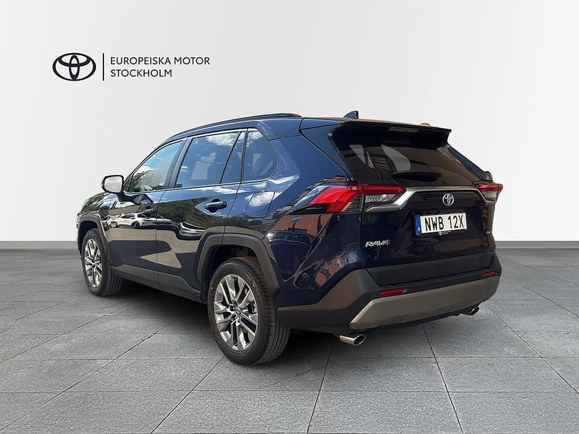 Bild 2 av Toyota RAV4 Hybrid AWD-i E-Executive Premiumpaket JBL Vinterhjul