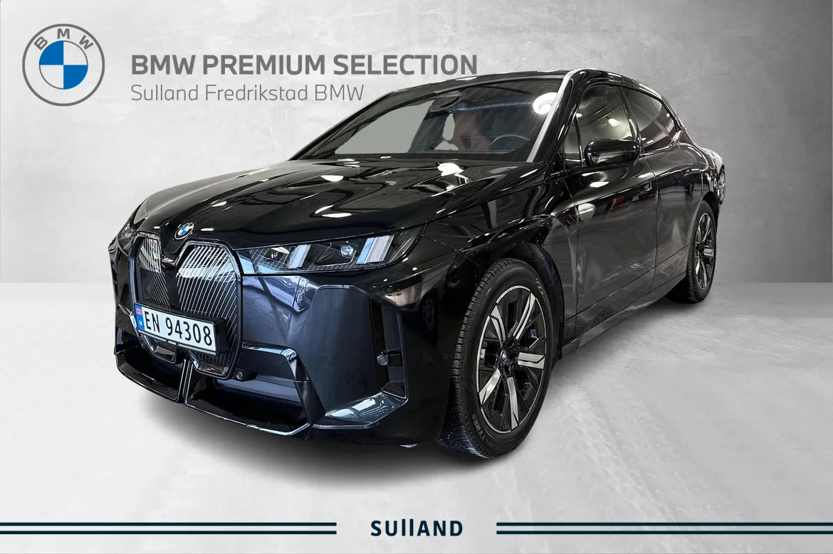 Bilde av BMW iX xDrive60