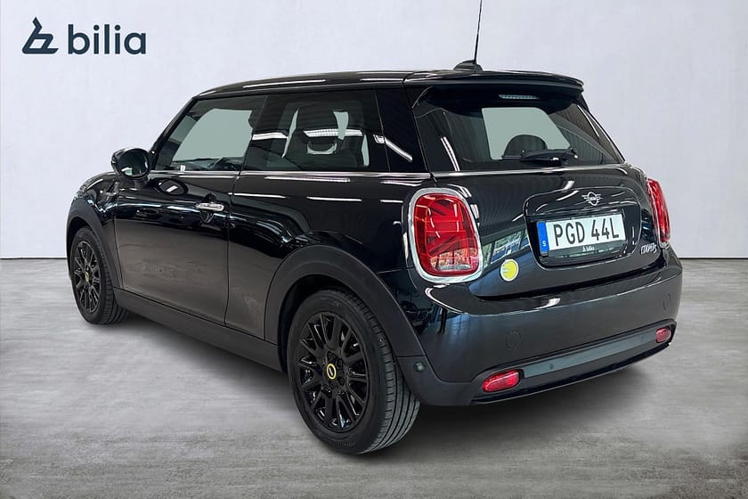 Bild 2 av MINI Cooper SE | PDC bak | Navigation | Farthållare | Sportstol