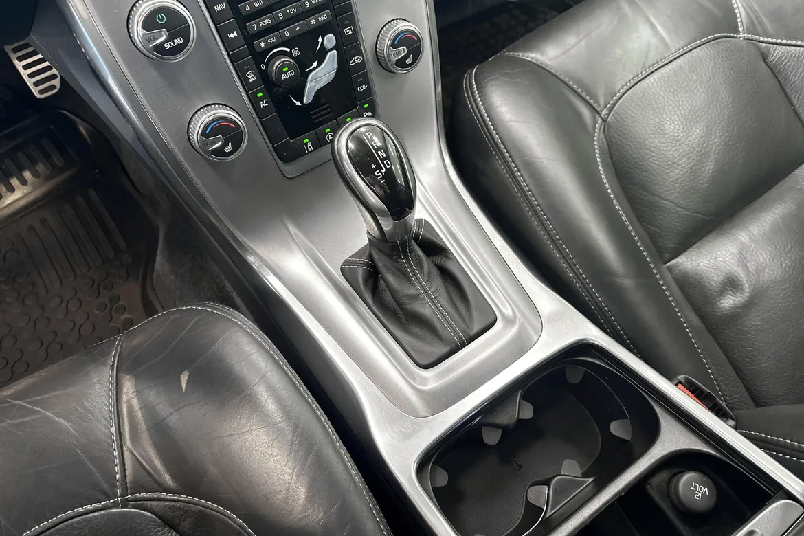 picture of a car