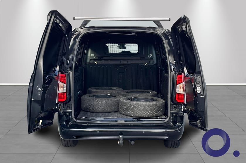 Bilde 5 av Peugeot Partner 130hk. Automatgir L2 Dieselvarmer