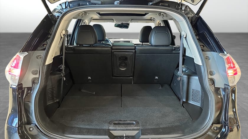 Bild 4 av Nissan X-Trail 7 Seats DCI 130 TEKNA , SEATS, DRAG, PANORAMA