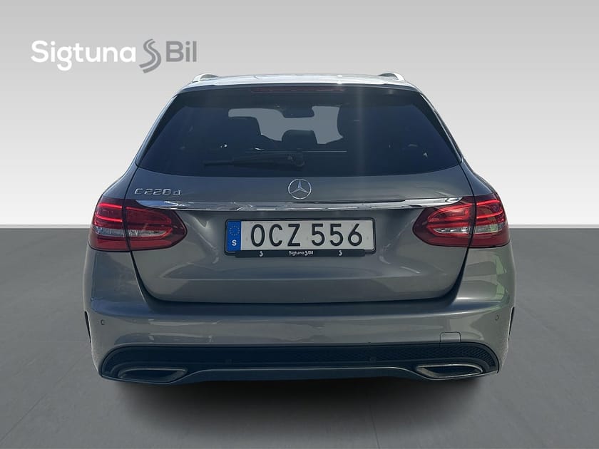 Bild 5 av Mercedes-Benz C 220 T d AMG Line / Panorama / Drag