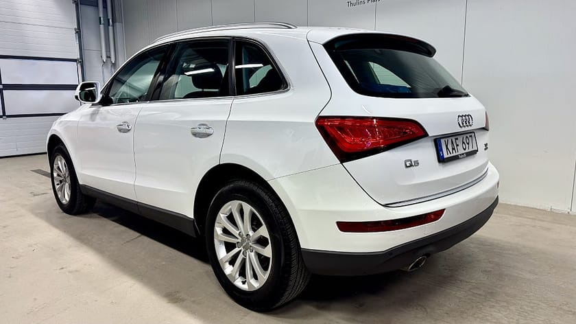Bild 4 av Audi Q5 2.0 TDI 190 quattro Sports Edition / Aut / Drag